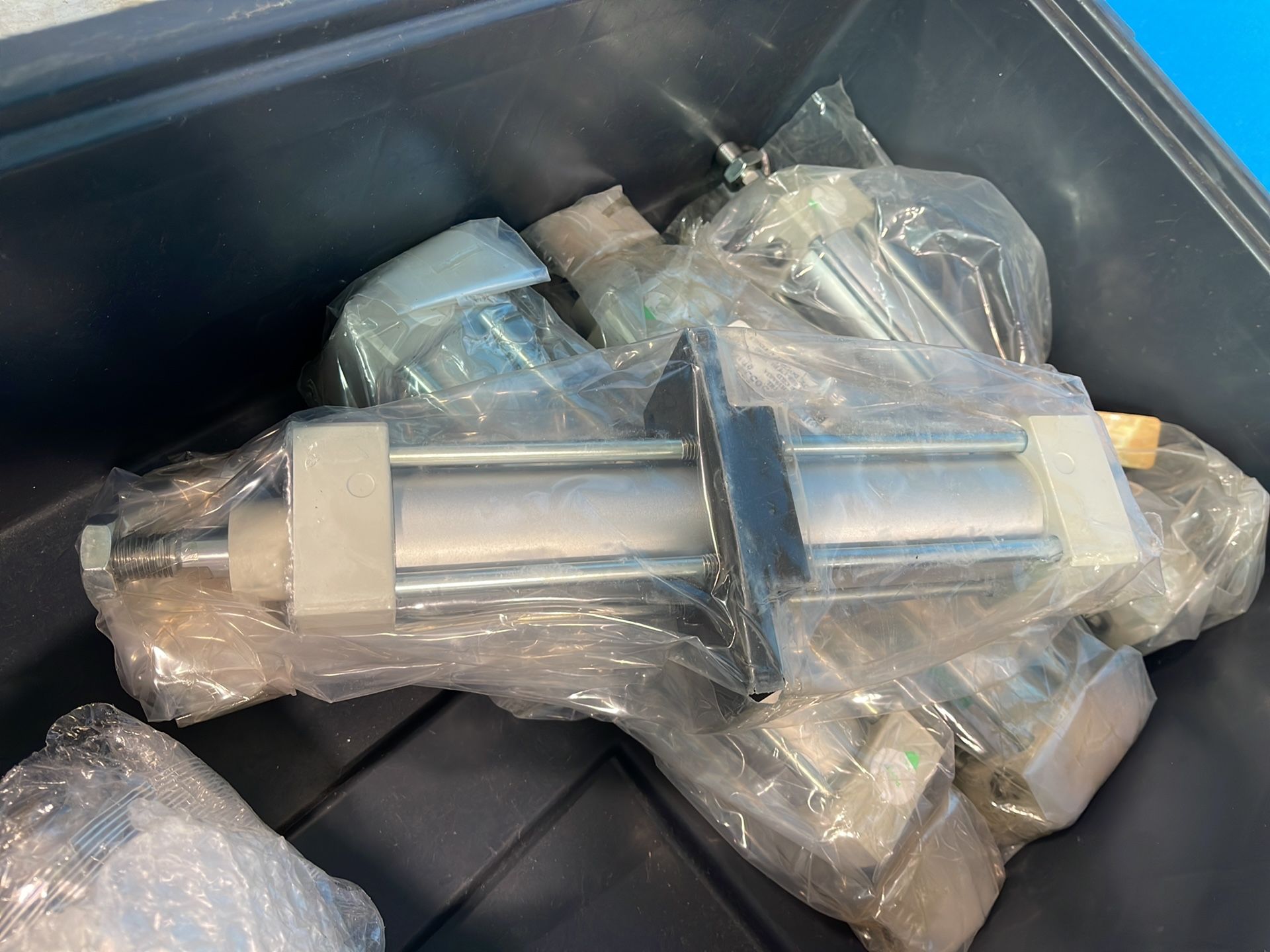 Ckd, Smc Pneumatic Cylinders, Actuator