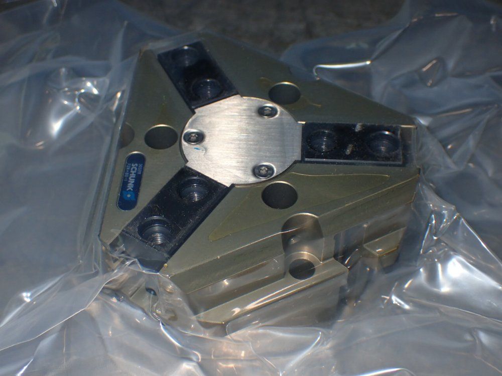 Schunk Universal Pneumatic Gripper - Pzn+80-1