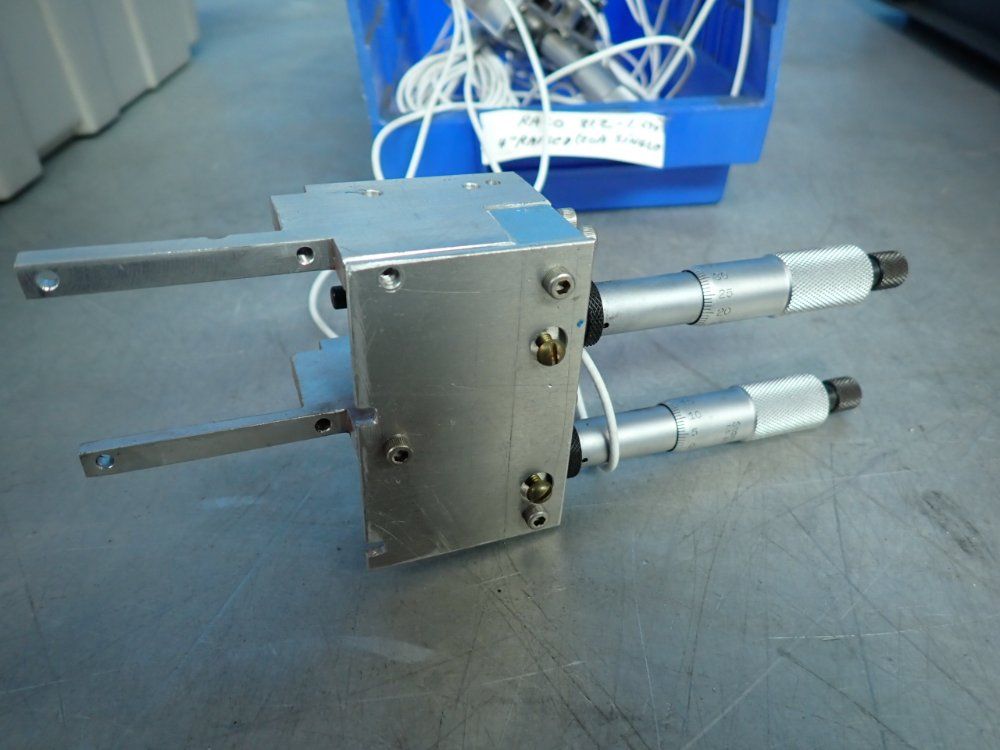 Pic Designs Precision Linear Translation Stages