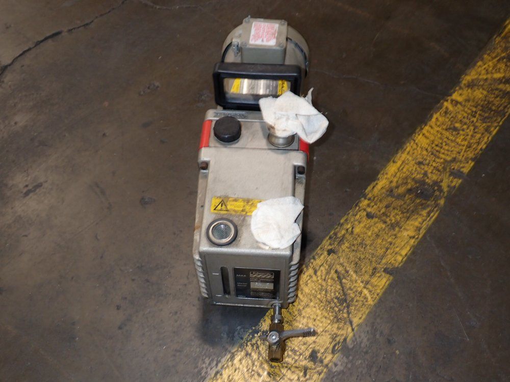 Edwards Vacuum Pump - E2m5