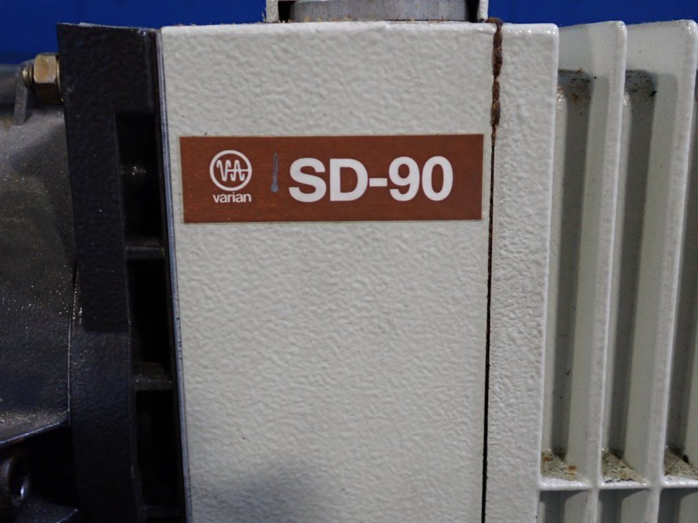 Varian Vacuum Pump - Sd-90