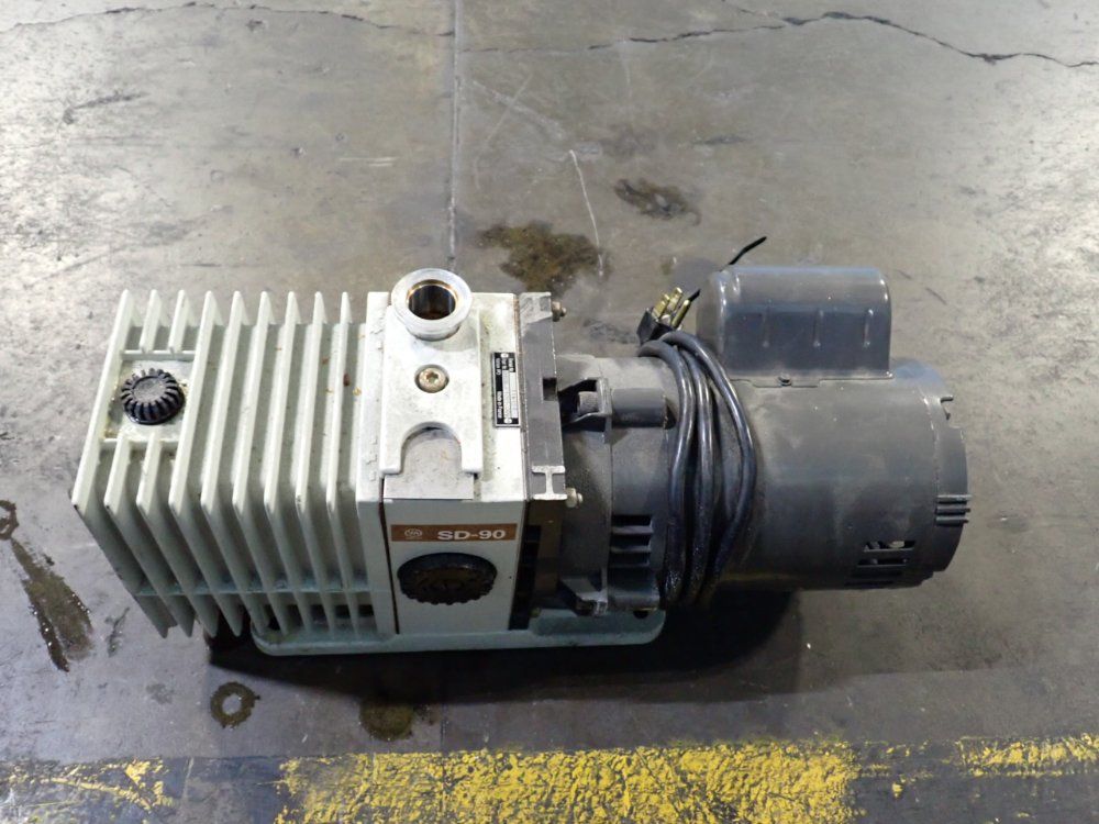 Varian Vacuum Pump - Sd-90