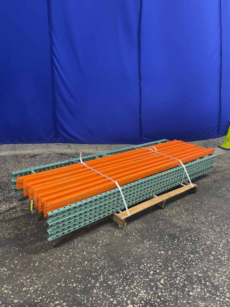 96” X 32” Pallet Racking - Tear Drop