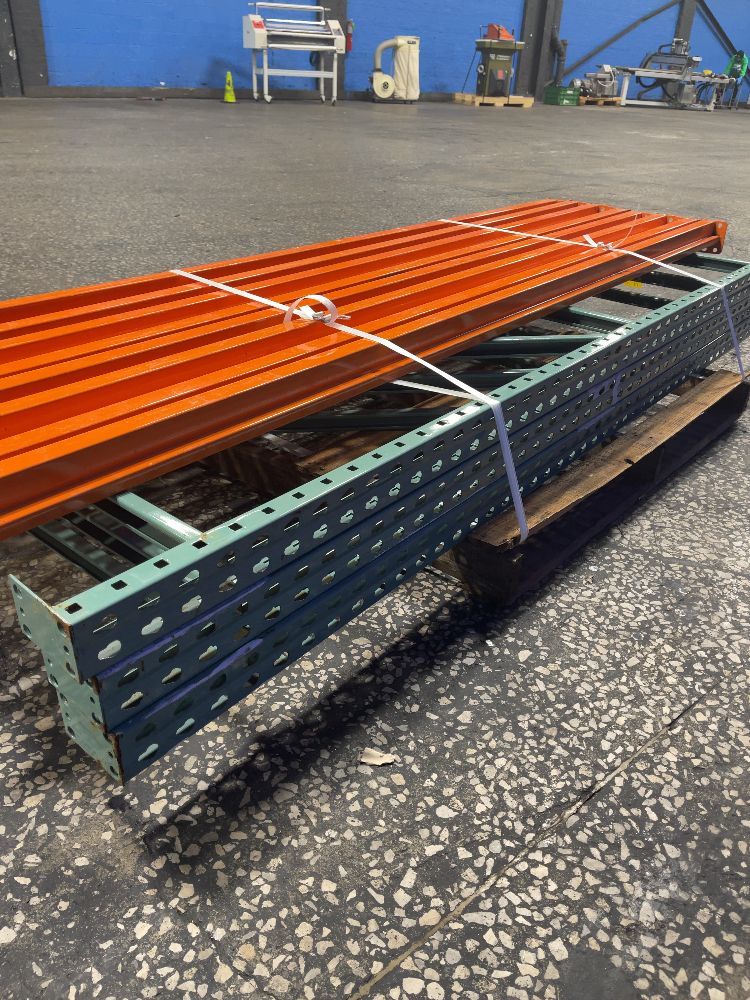 96” X 32” Pallet Racking - Tear Drop