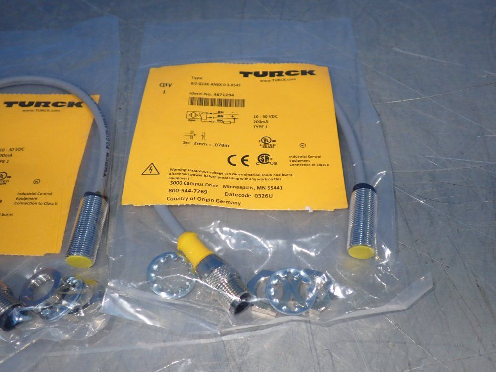 Turck 5 Proximity Sensors - Bi2-g12k-an6x-0.3-rs4t