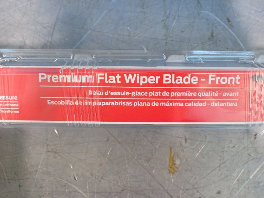 Motorcraft 3 Premium Flat Wiper Baldes - Ww-2402-pf