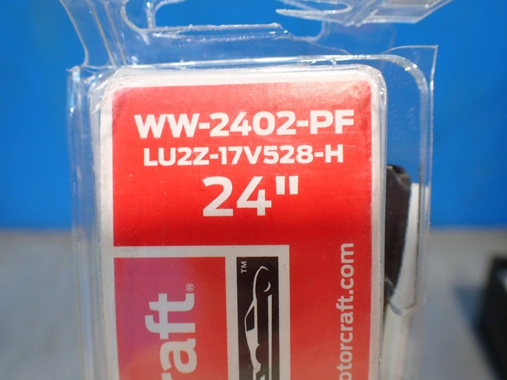 Motorcraft 3 Premium Flat Wiper Baldes - Ww-2402-pf