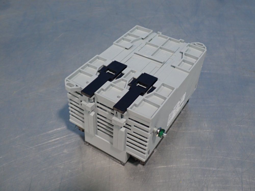 Allen Bradley Series B Block I/o 120v Ac 32 Point Module - 1791-32a0