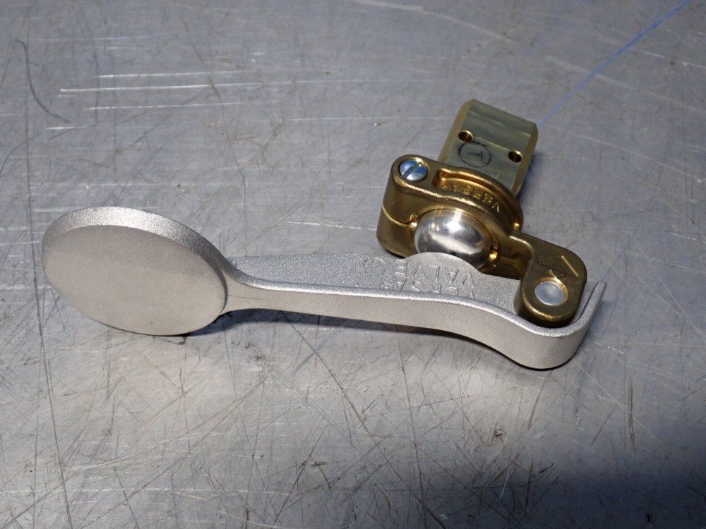 Versa 3-way Brass Valve - Blk-3209