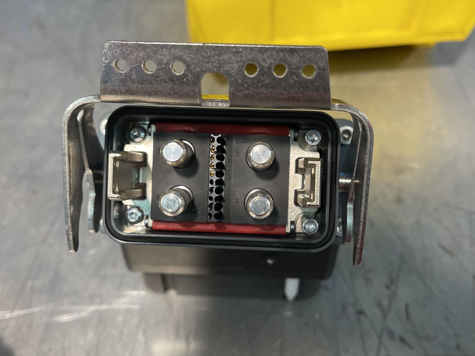 Staubli Into Bec Extension Robotics Components - 34.116062/2805175