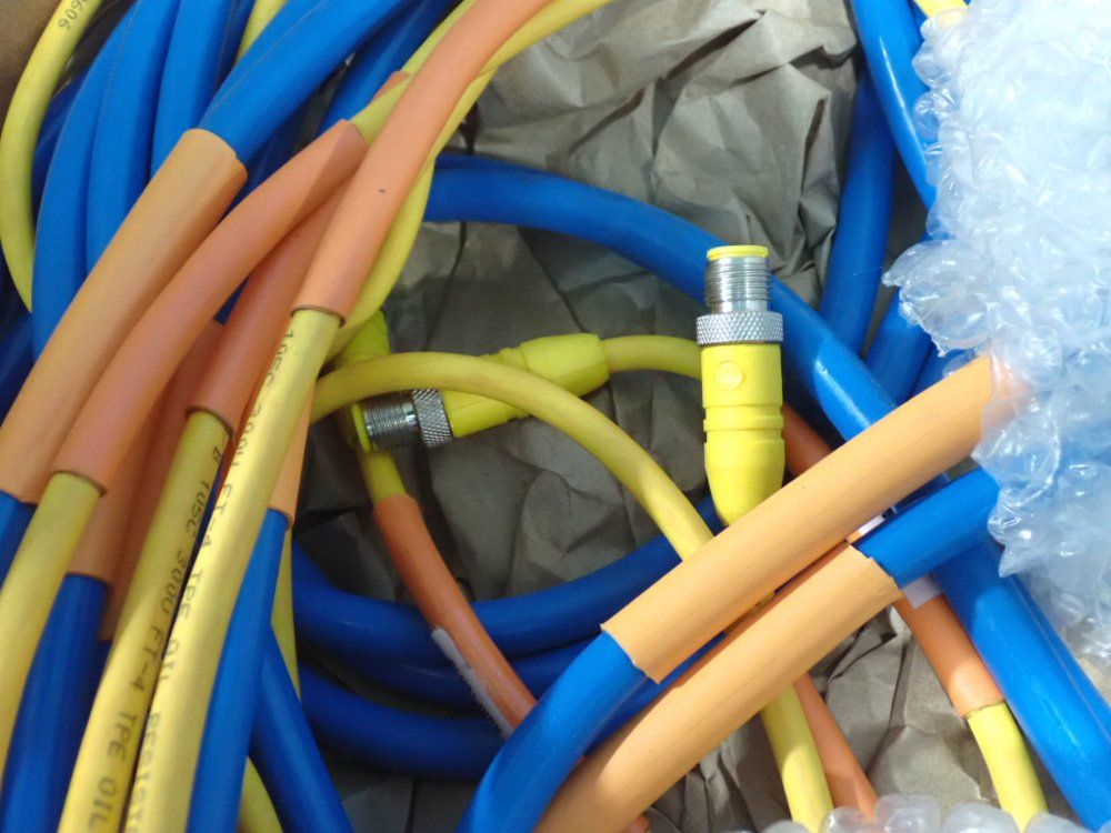 Staubli Combitac Modular Connector System Cable - 34.115875/2805173
