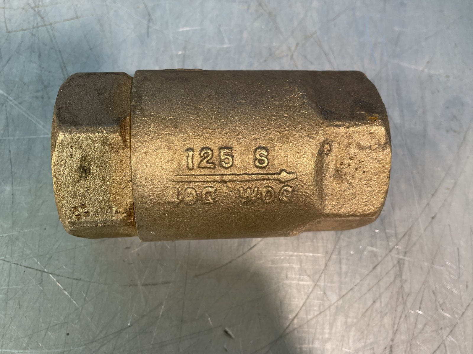Conbraco 400 Wog 1-1/2” Bronze In-line Check Valve