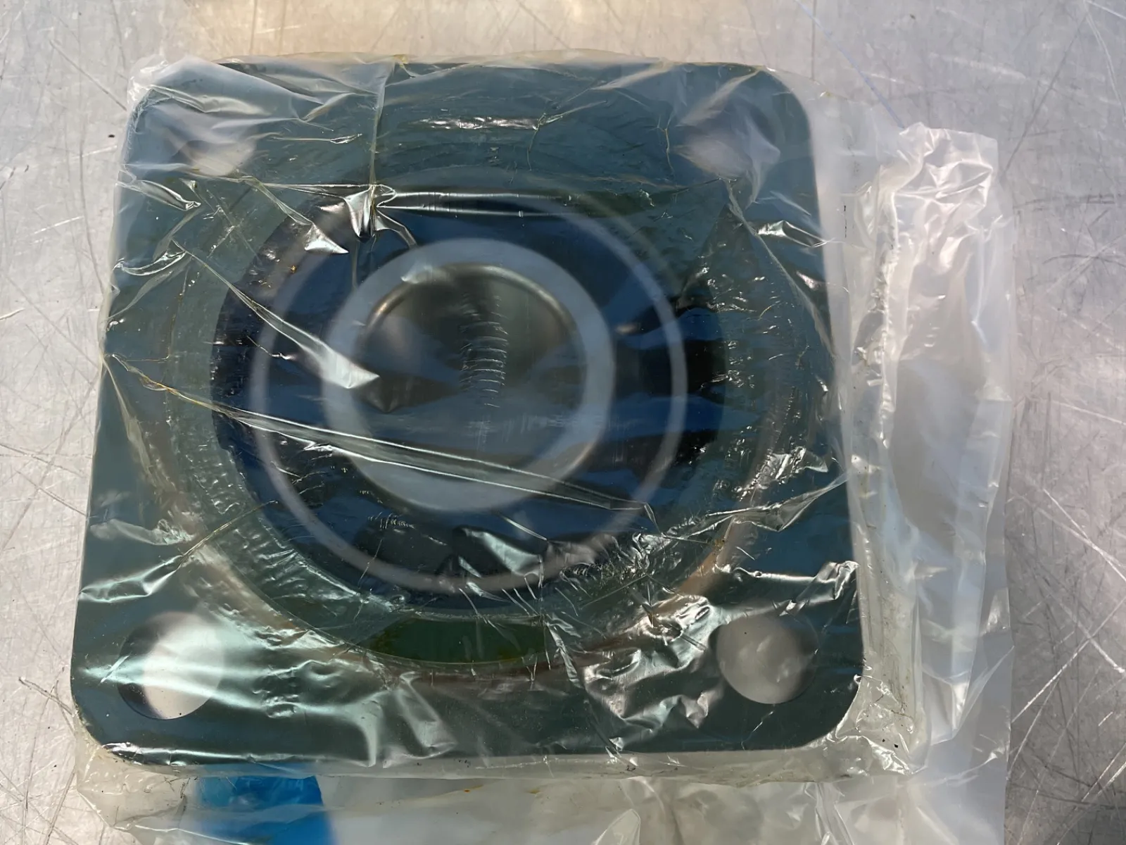 Ntn 4 Bolt Square Flanged Bearing - Ucfs310d1