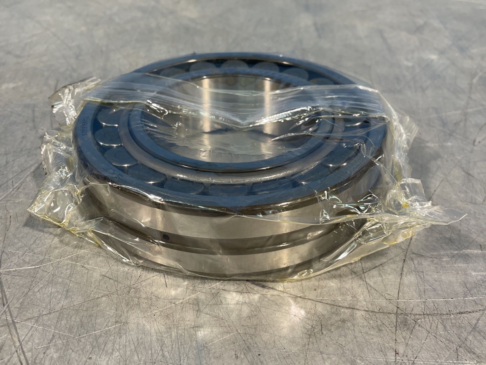 Skf Spherical Roller Bearing - 22218 Ek/c3