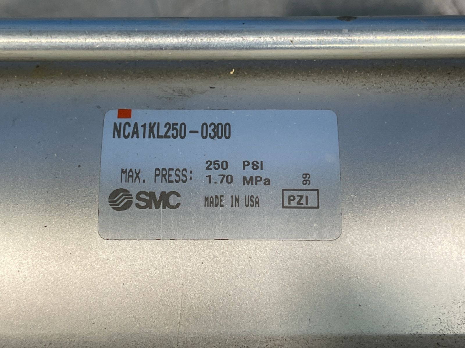 Smc 250 Psi Pneumatic Tie Rod Cylinder - Nca1kl250-0300