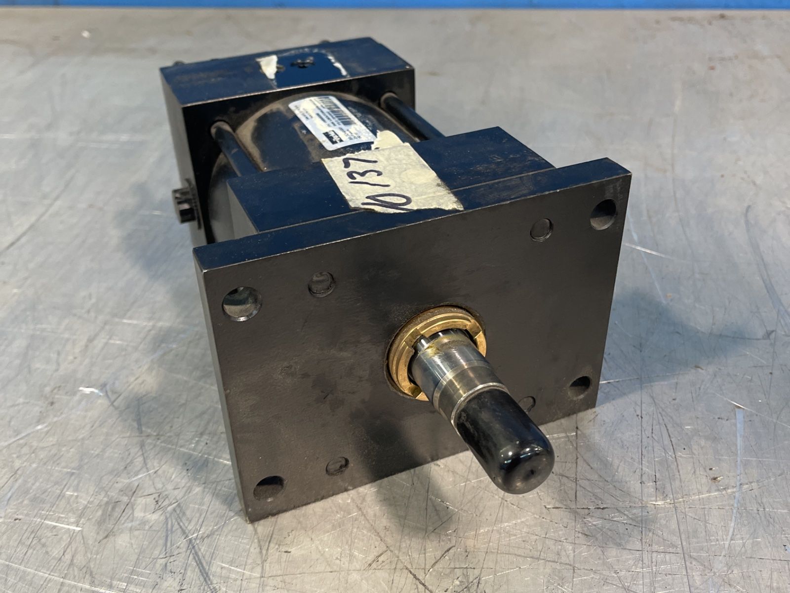 Parker 250 Psi Pneumatic Cylinder - 4.00ckjtc2anlus13a19ac2.000