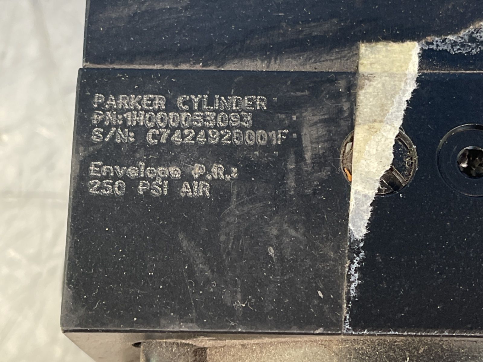 Parker 250 Psi Pneumatic Cylinder - 4.00ckjtc2anlus13a19ac2.000