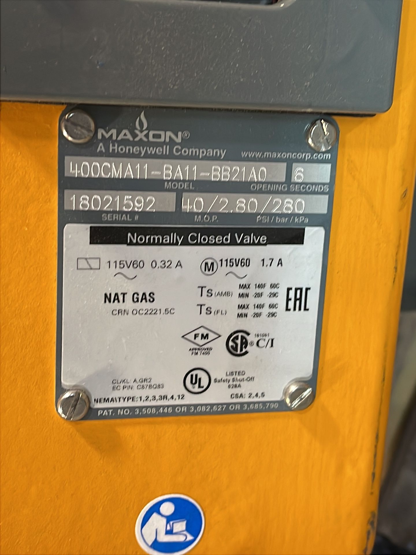 Maxon 40 Psi Normally Closed Shut-off Natural Gas Valve - 400cma11-ba11-bb21a0