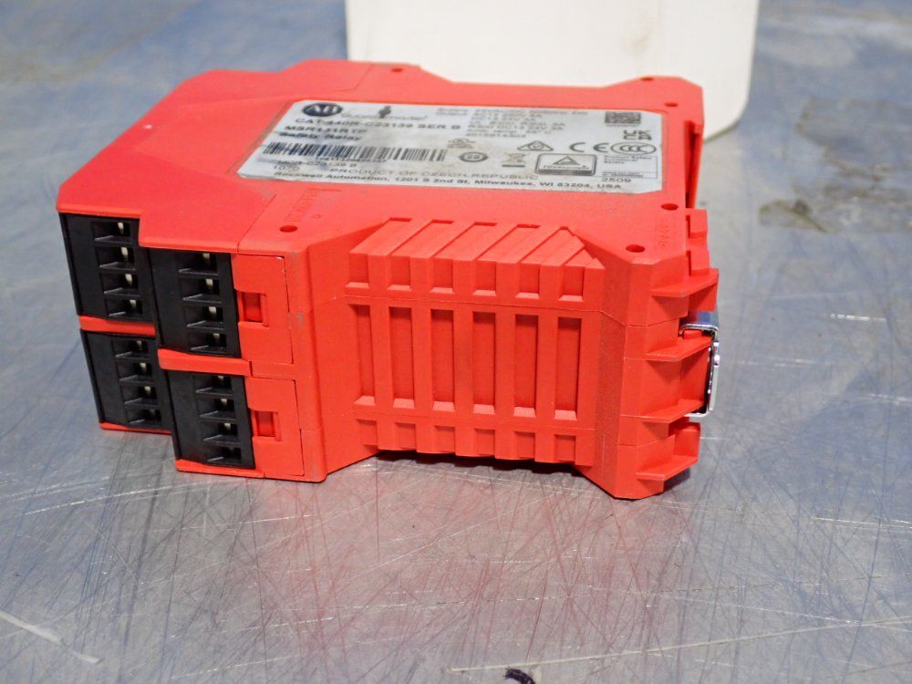 Allen-bradley Guardmaster Msr131rtp Safety Relay - 440r-c23139 B |