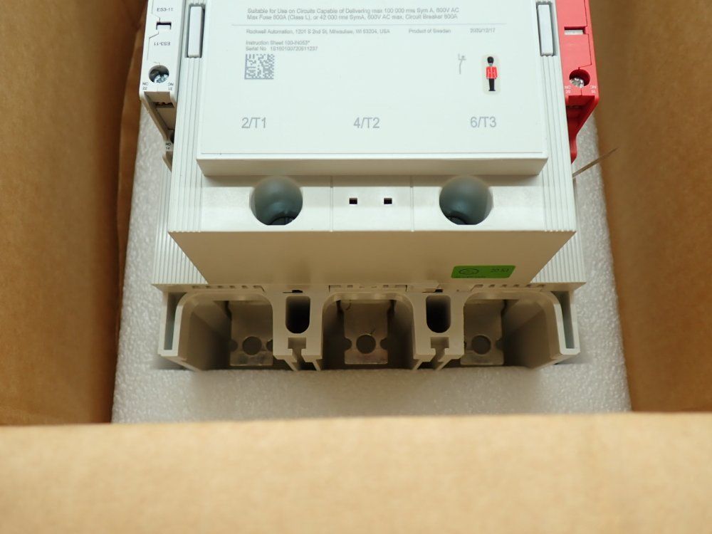Allen-bradley 100-250v Ac/dc 50/60hz Safety Contactor - 100s-e460ed12c