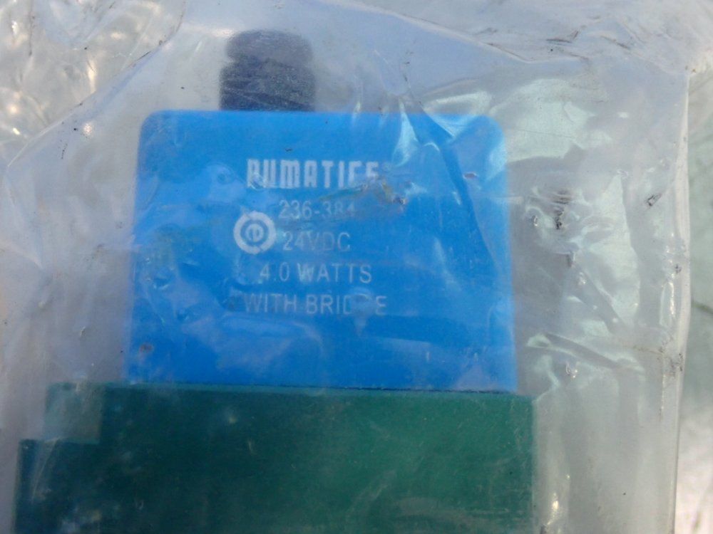 Numatics 150 Psig Solenoid Valve - 554bb500mt14b61