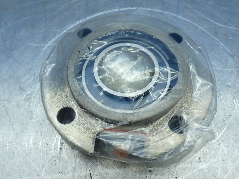 Peer 2 In Bore, 4-bolt Piloted Flange Mount Flange-mount Ball Bearing Unit - Ucfc210-32