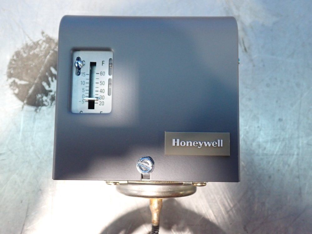 Honeywell 20 Ft Copper, 250 V 2-wire Temperature Controller - L480b 1239