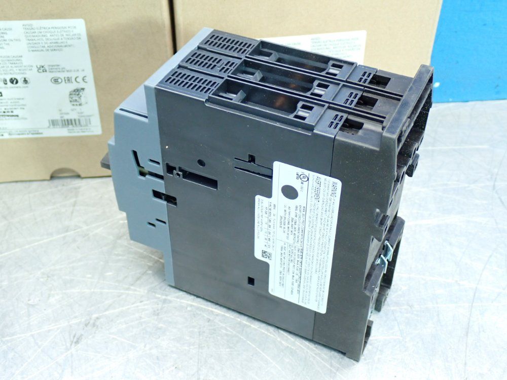 Siemens Motor Protection Circuit Breaker, 2pcs - 3rv2032-4va10
