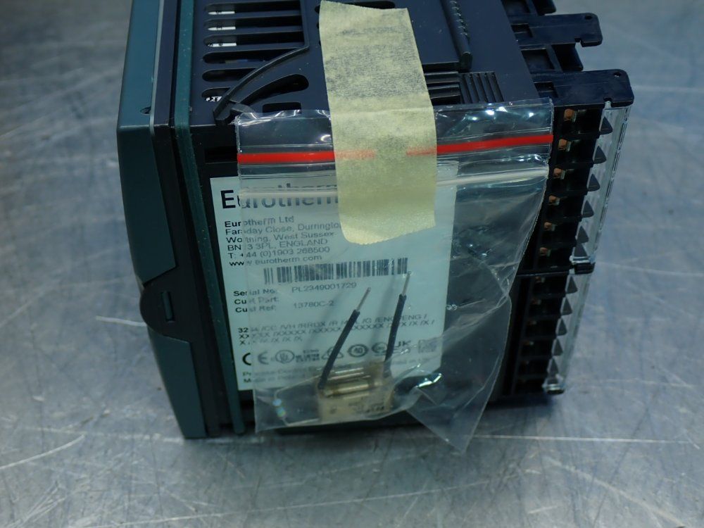 Eurotherm Temperature Controller - 3204