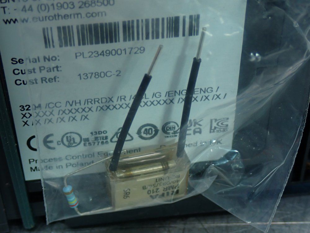 Eurotherm Temperature Controller - 3204