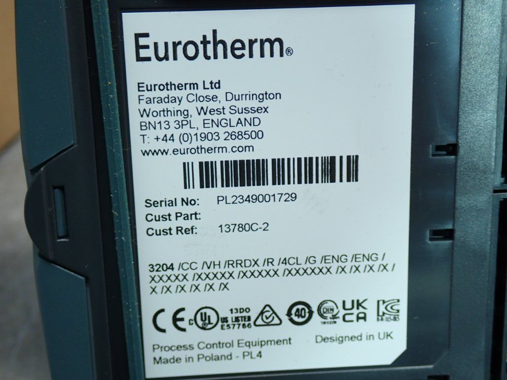 Eurotherm Temperature Controller - 3204