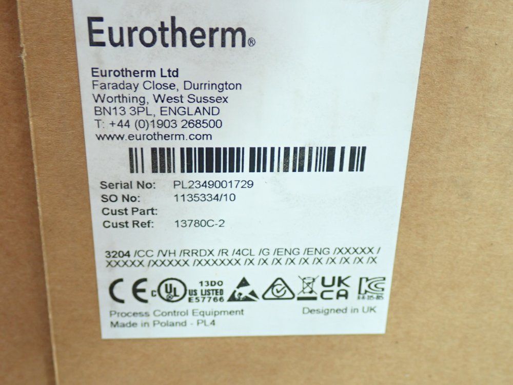 Eurotherm Temperature Controller - 3204