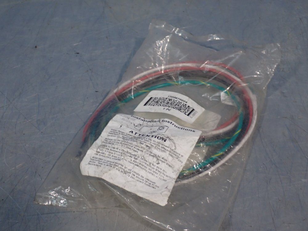 Allen Bradley 1 Metert Long Male Receptacle Cable - 280-m35m-m1