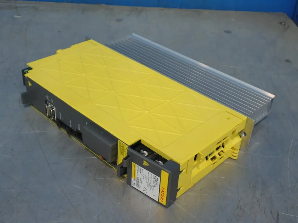 Fanuc 240 Output Volts Aisv 40 Servo Amplifier - A06b-6117-h104