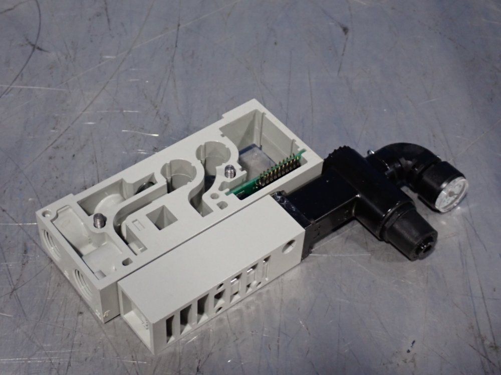 Numatic 10-130 Psi Solenoid Valve - 123rs1z2jn16w00