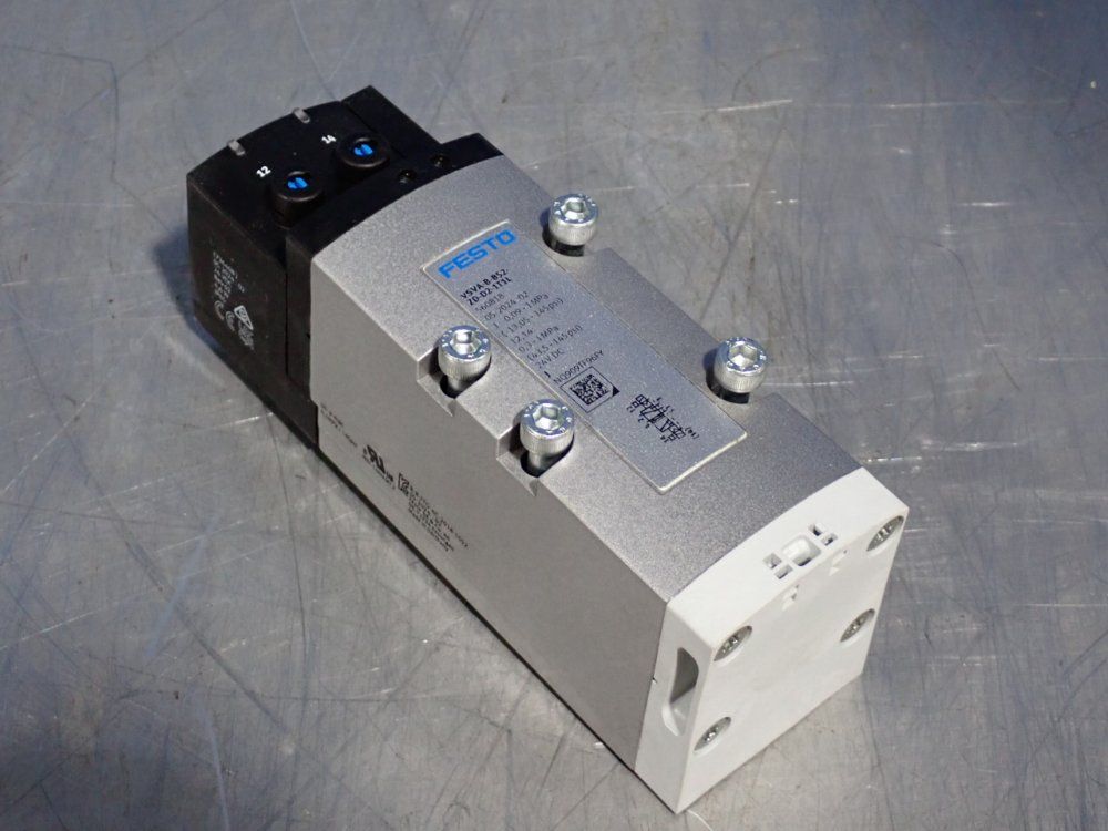 Festo Solenoid Valve - Vsva-b-b52-zd-d2