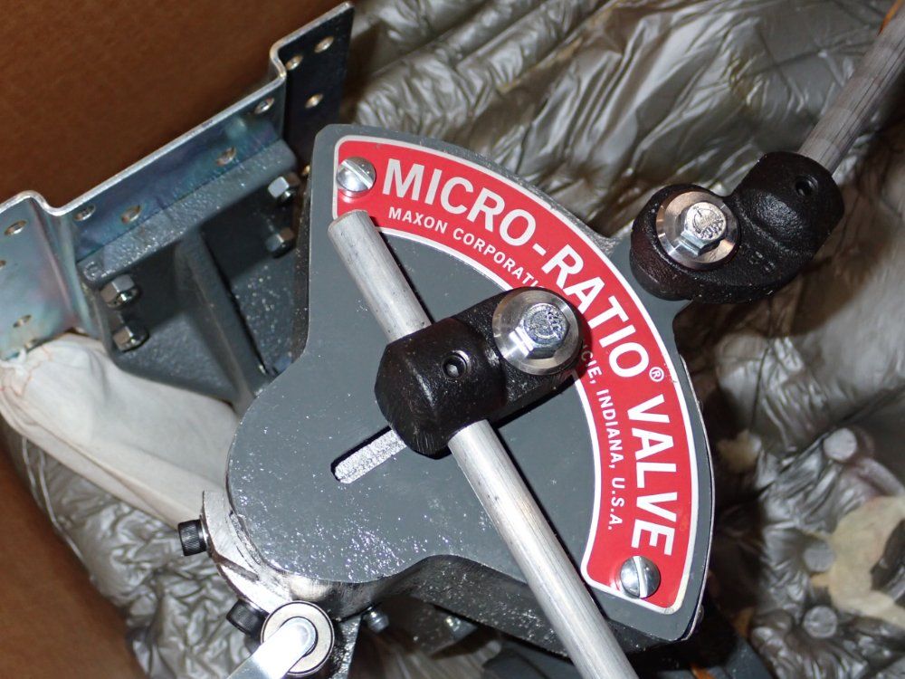 Maxon 6 1/2" & 2" Actuator Valve - 906156