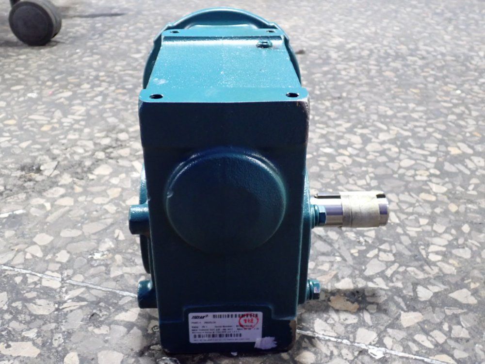 Dodge 25:1 Gear Reducer - 26q25l56