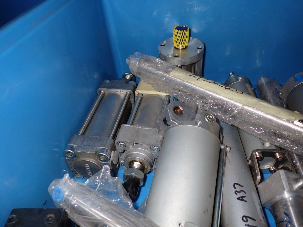 Pneumatic Cylinders Parker, Smc