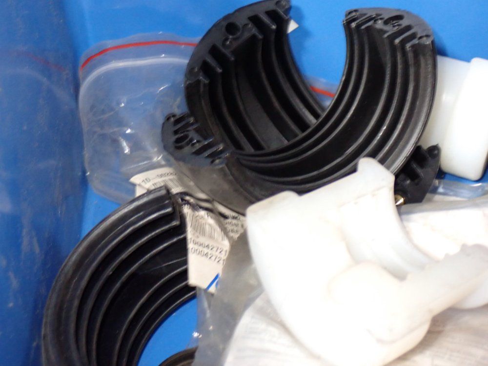 Hardware / Pneumatic Lot