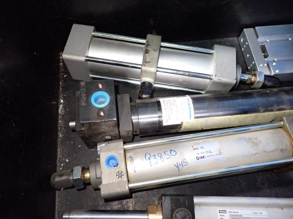 Pnuematic Cylinder Lot. Smc, Parker