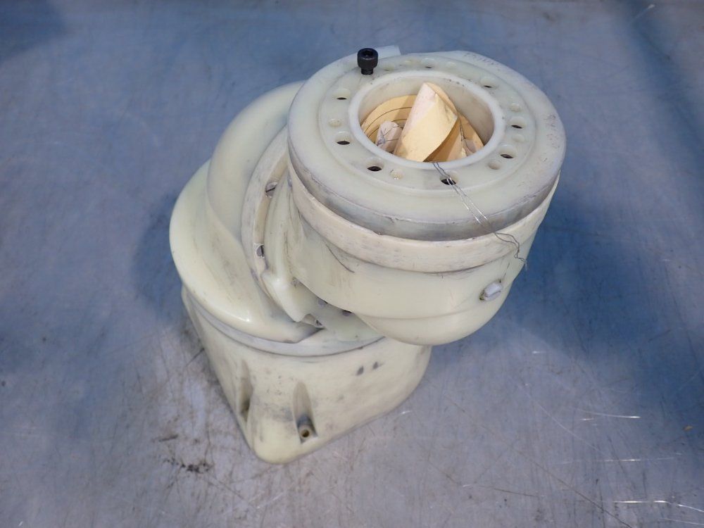Fanuc Robotic Wrist Assembly - Eo-5093-010-007a