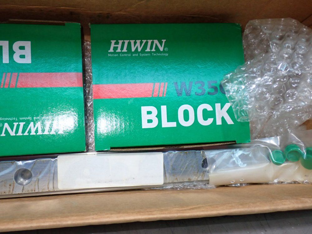 Hiwin Linear Bearing / Rail Kit - Hgw-35-cc-2r0360-20-h + E2