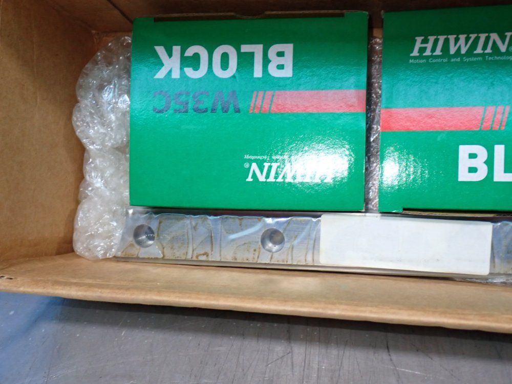 Hiwin Linear Bearing / Rail Kit - Hgw-35-cc-2r0360-20-h + E2