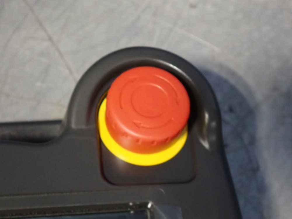 Fanuc Teach Pendant - A05b-2518-c204#esw