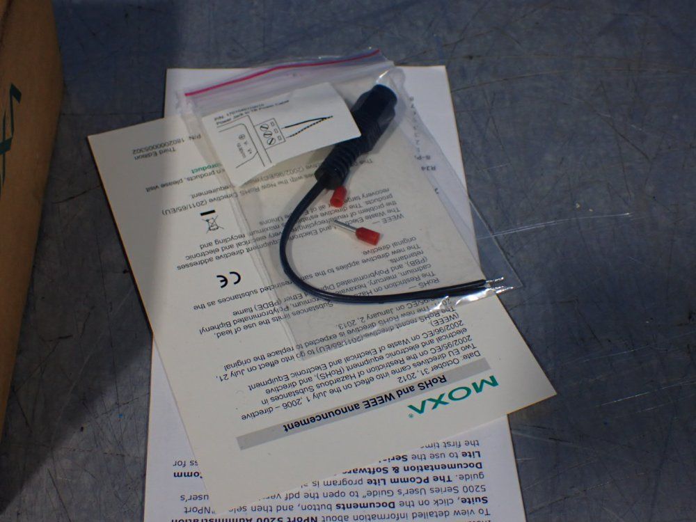 Moxa 2-port Device Server - Nport 5210 V2.1