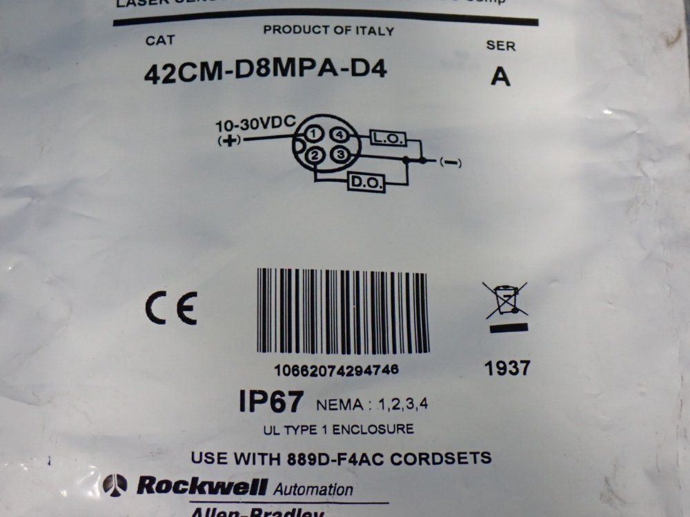 Allen-bradley Diffuse Laser Sensor - 42cm-d8mpa-d4