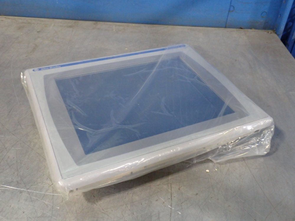 Allen Bradley Panelview Plus 1500 Color Touch Display - 2711p-t15c4d8