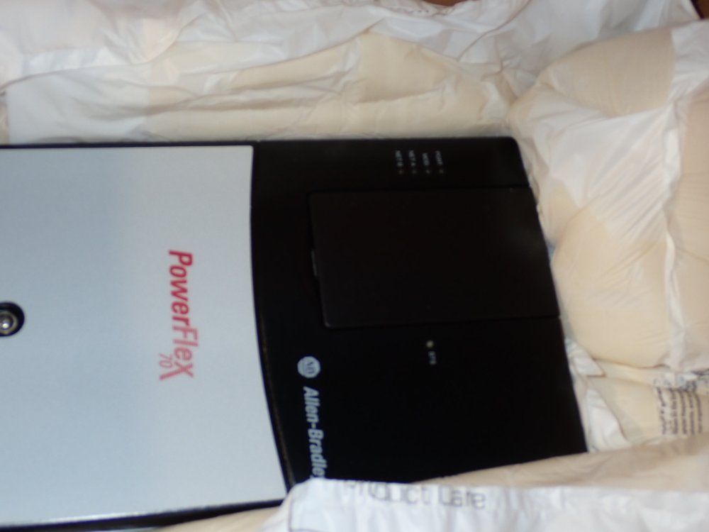 Allen Bradley 10 Hp Series A Powerflex70 - 20ad014a0aynanc0