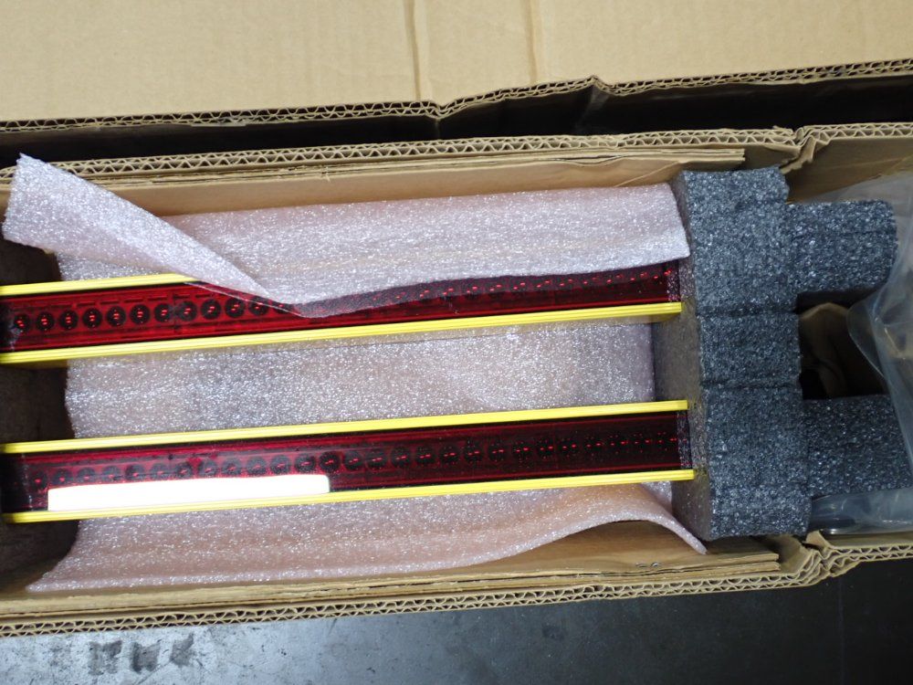 Sti Mini Safe 4600 Series Light Curtain